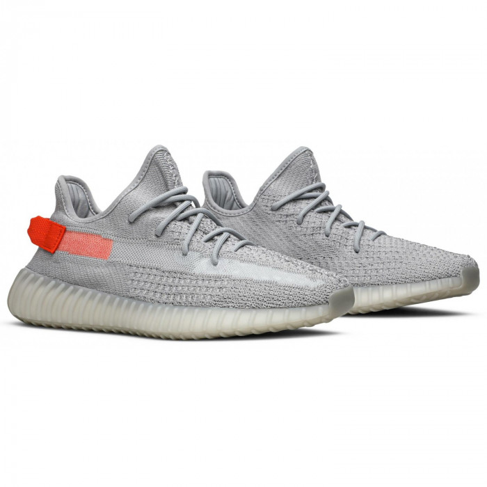 Кроссовки Adidas Yeezy 350 V2 TAIL LIGHT