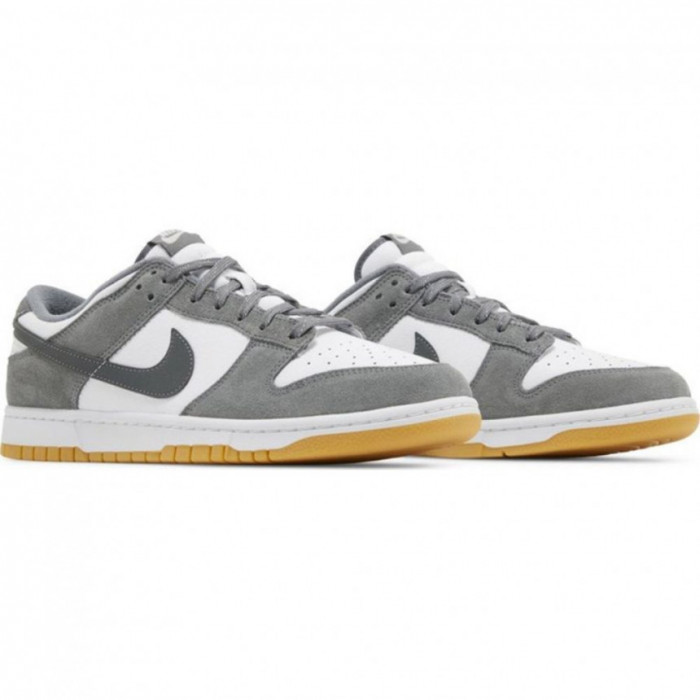 NIKE DUNK LOW SMOKE GREY GUM